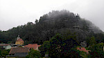 Burgberg in Oybin: massige, oberturone Grobsandsteine der Oybin-Formation im Zittauer Sandsteingebirge, Böhmisches Kreidebecken. © sächsisches LfULG