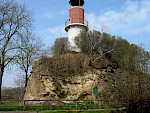 Obercenomane Klippenfazies der Dölzschen-Formation, Brandungstaschen mit Fossilgrus in einem variszischen Monzonit am Hohen Stein in Dresden-Plauen, Sächsisches Kreidebecken. © Silke Voigt