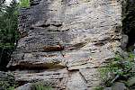 Großmaßstäbliche, planare Schrägschichtung in der Schmilka-Formation (Unterturonium) an der Ottomühle im Bielatal/Sächsische Schweiz, Sächsisches Kreidebecken. © Birgit Niebuhr